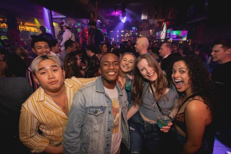 San Diego: "Drink, Ride, Sing, & Dance!" Bar Tour (4 Bars) - FAQs