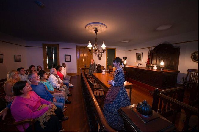 San Diego Ghosts and Gravestones: A Haunted Trolley Tour - Key Points