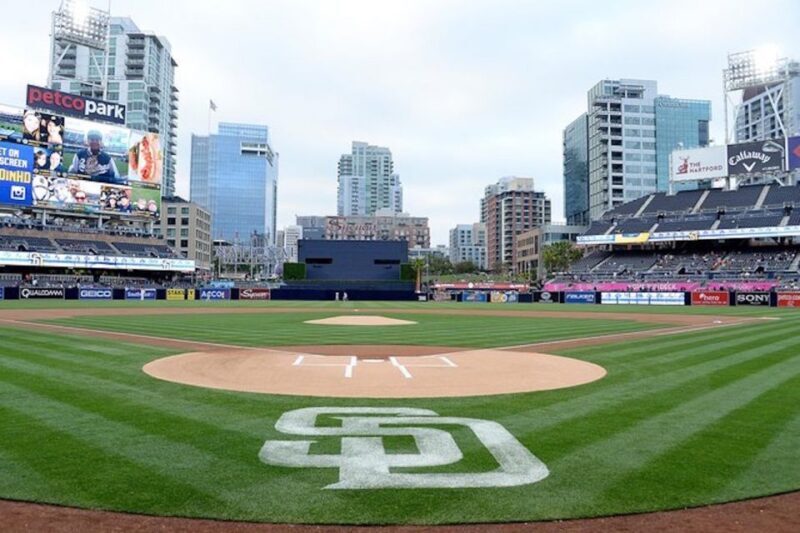 San Diego: Petco Park Stadium Tour - Home of the Padres - Exploring Petco Park: A Close-Up Look
