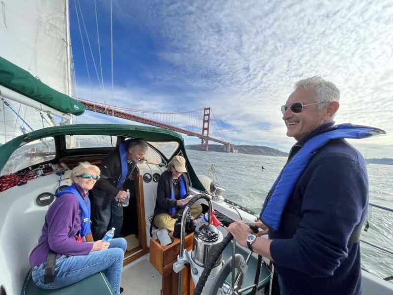 SAN FRANCISCO: (2hr) Interactive Sailing Experience - What You Can Expect on the Water