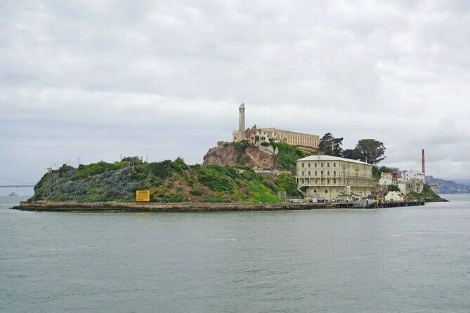 San Francisco Alcatraz App Guided Tour with Cruise and Jail House - A detailed look at what makes this tour stand out