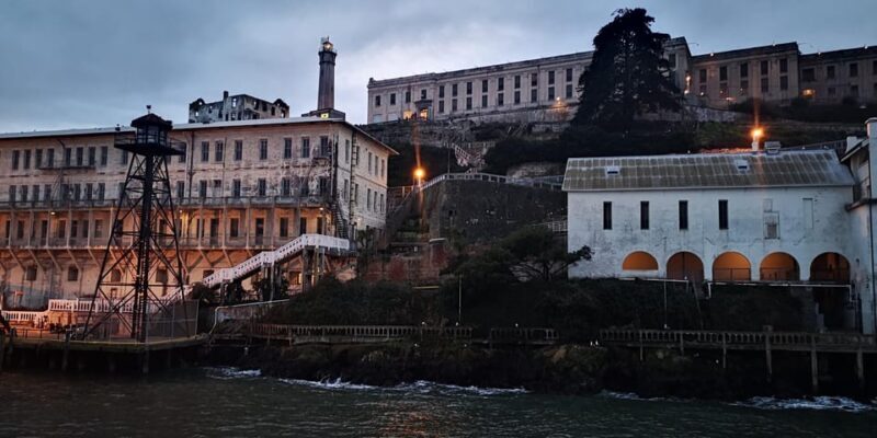 San Francisco: Alcatraz Night Tour with SF Bay Cruise - The Experience: What You Can Expect
