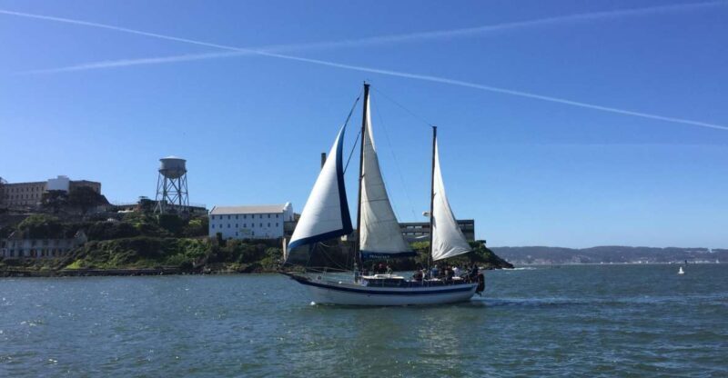 San Francisco: Bay Sailing Tour with Drinks - Why the Reviews Are a Good Indicator