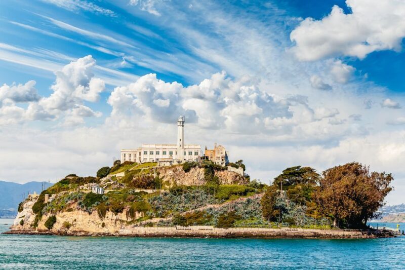 San Francisco: Bay Sailing Tour with Drinks - The Sum Up