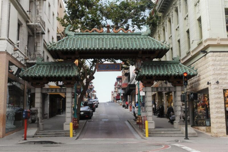 San Francisco: Chinatown Food and History Walking Tour - A Walk Through Chinatown’s Streets and Stories