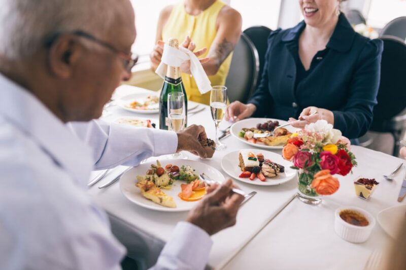 San Francisco: City Cruises Premier Brunch or Dinner Cruise - Views and Sights
