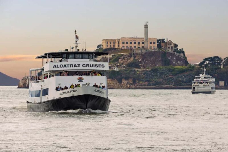 San Francisco: City, Lombard St and Alcatraz Tour - Key Points