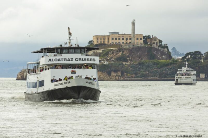 San Francisco: Discover Alcatraz & All Day E-Bike Rental - Key Points