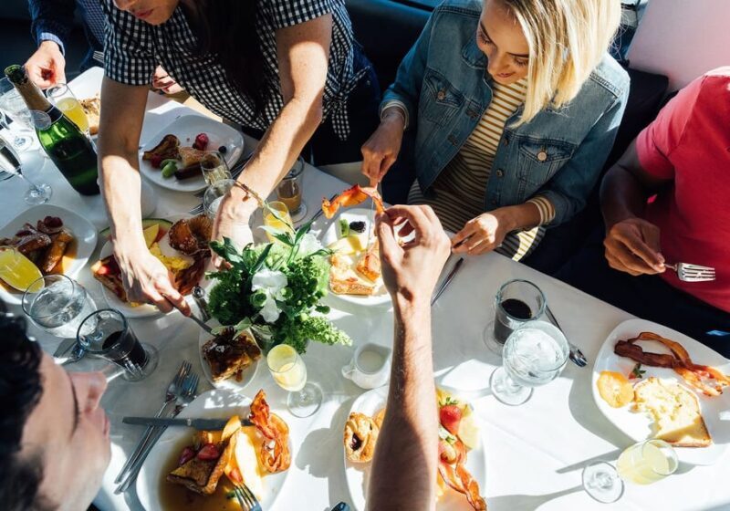 San Francisco: Easter Buffet Brunch or Dinner Bay Cruise - An Immersive Experience on San Francisco Bay