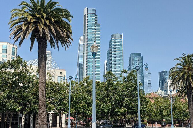 San Francisco Embarcadero Scavenger Hunt Walking Tour and Game - Analyzing the Value and Practicalities