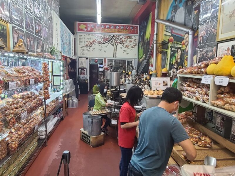 San Francisco: Food Walking Tour of Chinatown & North Beach - A Closer Look at the Tour Experience