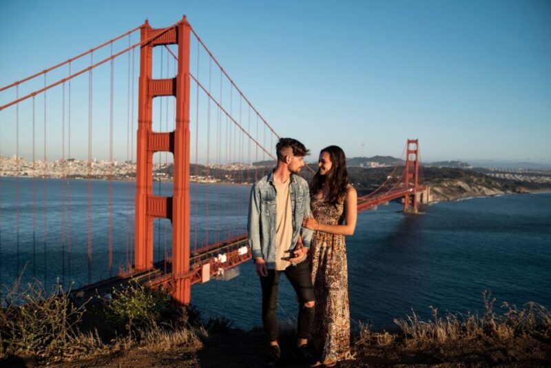 San Francisco: Professional photoshoot at Golden Gate Bridge - What to Expect from Your Golden Gate Photoshoot