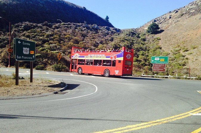 San Francisco: Shared Deluxe Bus sightseeing Tour with 20 Stops - Who Will Love This Tour?