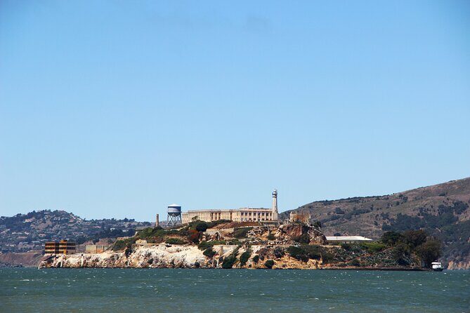 San Francisco Sightseeing Bay Cruise Tour with Alcatraz Views - A Closer Look at the Tour Experience