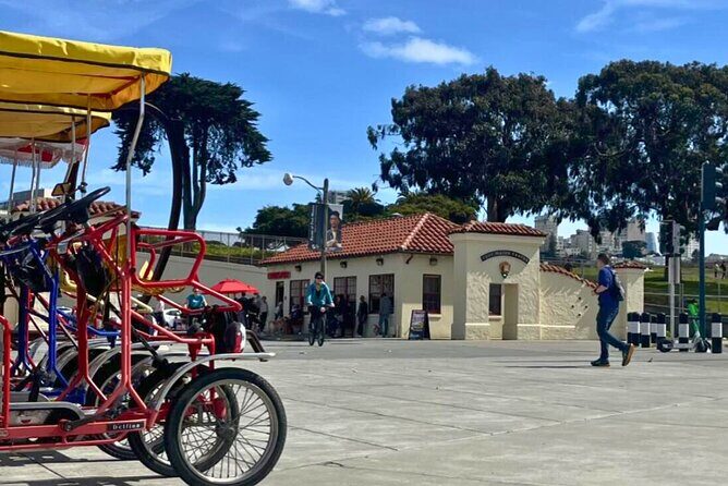 San Francisco: Surrey Ride Along the Scenic Marina Waterfront - Who Will Love This Ride?