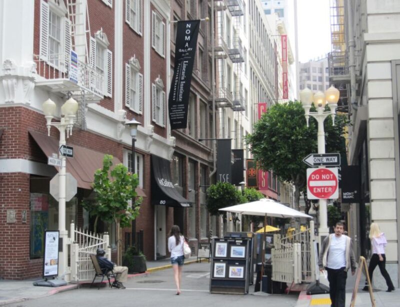 San Francisco: Vintage Murder Mystery Guided Walking Tour - Frequently Asked Questions
