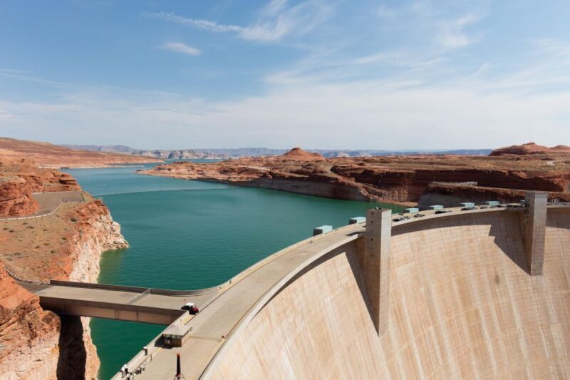 San Francisco: Yosemite, Vegas, Sedona, Antelope, 7-Day Tour - Navajo Guided Jeep Tour in Monument Valley