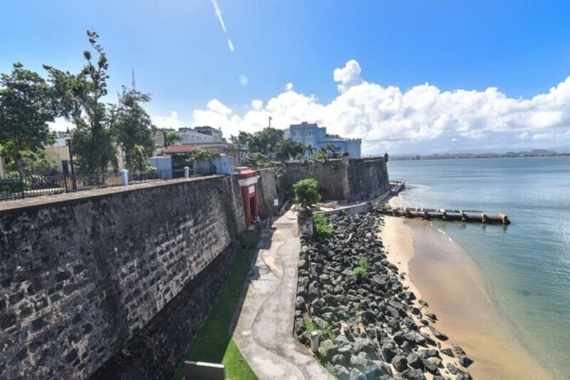 San Juan: Walking Tour with Expert Guide - Strolling Through Colonial Charm