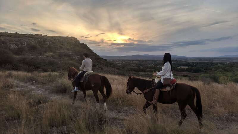 San Miguel: Romantic Horseback Riding at Sunset - What You Need to Know Before Booking