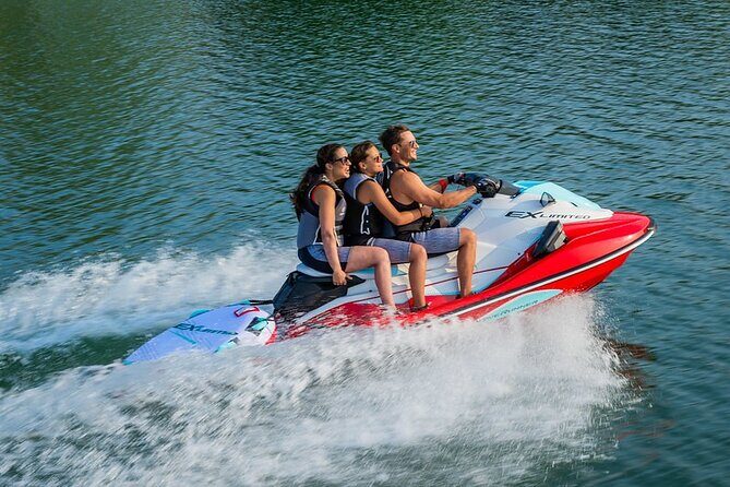 Sand Hollow Waverunner Adventures -Southern Utah Jet ski Rental - Who Should Consider This Experience?