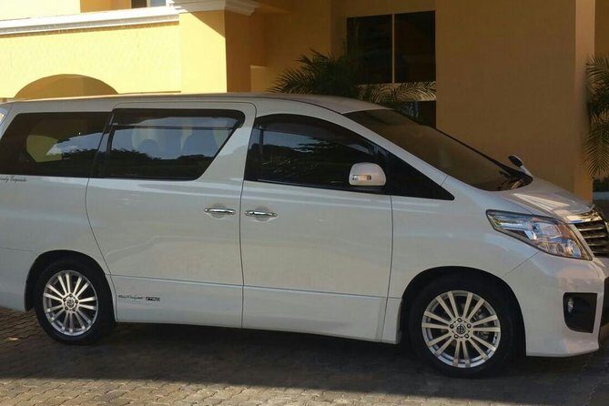Sandals South Coast Private Transfers from Montego Bay Airport - Sandals South Coast Private Transfers from Montego Bay Airport
