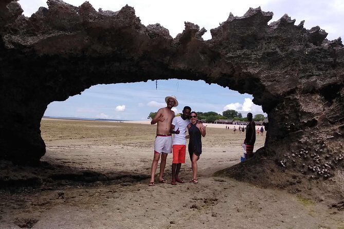 Sandbank Picnic and Dhow Sailing with Seafood Lunch - What the Reviews Tell Us