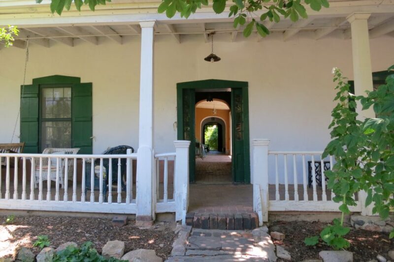 Santa Fe: Canyon Road Art & History Walking Tour - The Sum Up