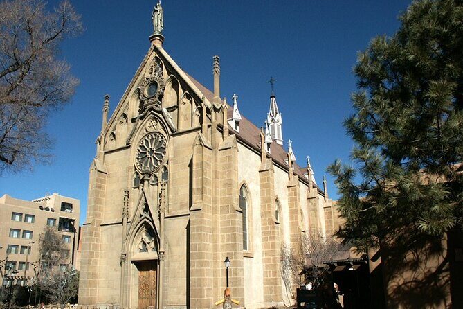 Santa Fe Historic Downtown Smart Phone Audio App Self Guided GPS Walking Tour - FAQs