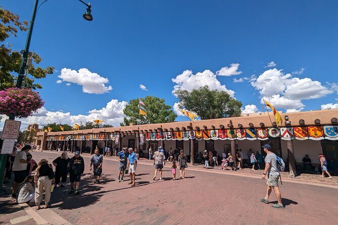 Santa Fe Scavenger Hunt Walking Tour and Game - FAQs