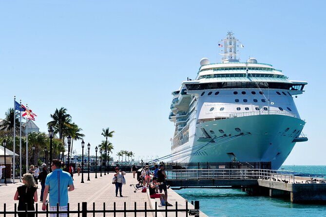 Santa Monica Private Transfer to or from Los Angeles. - Why This Transfer Is Worth Considering