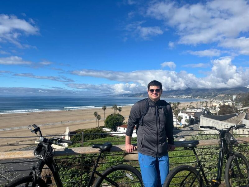 Santa Monica: Self-guided Bike Tour App - Audio + Written - Discovering Santa Monica and Venice Beach Through a Mobile App