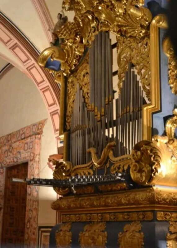 Santiago de Querétaro: Private History Walking Tour - A Closer Look at the Tour Experience