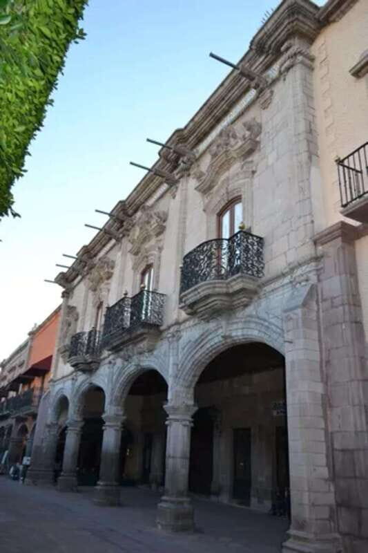 Santiago de Querétaro: Private History Walking Tour - FAQ