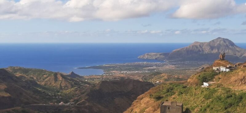 Santiago Island: Full-Day Sightseeing Experience - Exploring Santiago Island: A Detailed Look