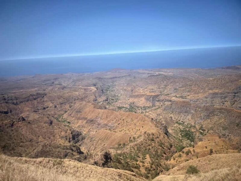 Santiago island: Pico de Antónia and Monte Tchota Trek - Key Points
