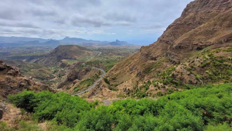 Santiago Island Tour - An In-Depth Look at the Santiago Island Tour