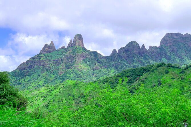 Santiago Island Tour: Meet with a Local Family & Tarrafal Beach - Who Should Consider This Tour?