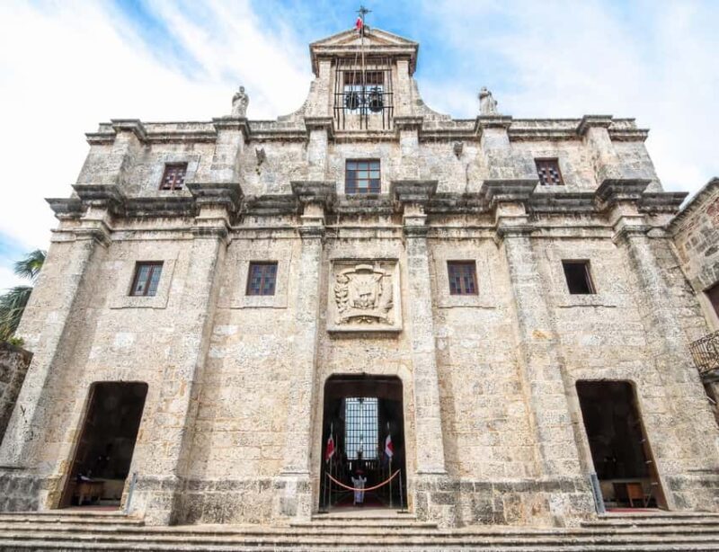Santo Domingo: Colonial Zone Tour with Coffee & Chocolate - Tasting the Flavors of the Dominican Republic