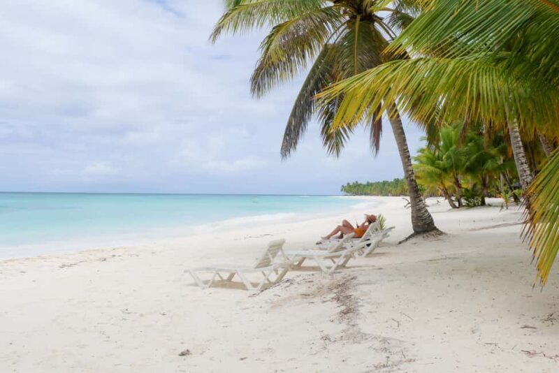 Santo Domingo: Saona Island Cataraman Food And Drink - Who Should Consider This Tour?