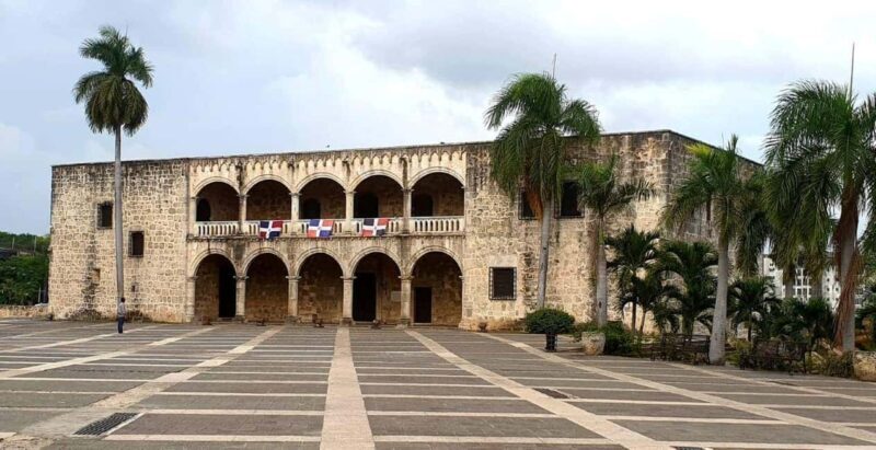 Santo Domingo: Small Group Tour with Cable Car from Bayahibe - What Past Travelers Say