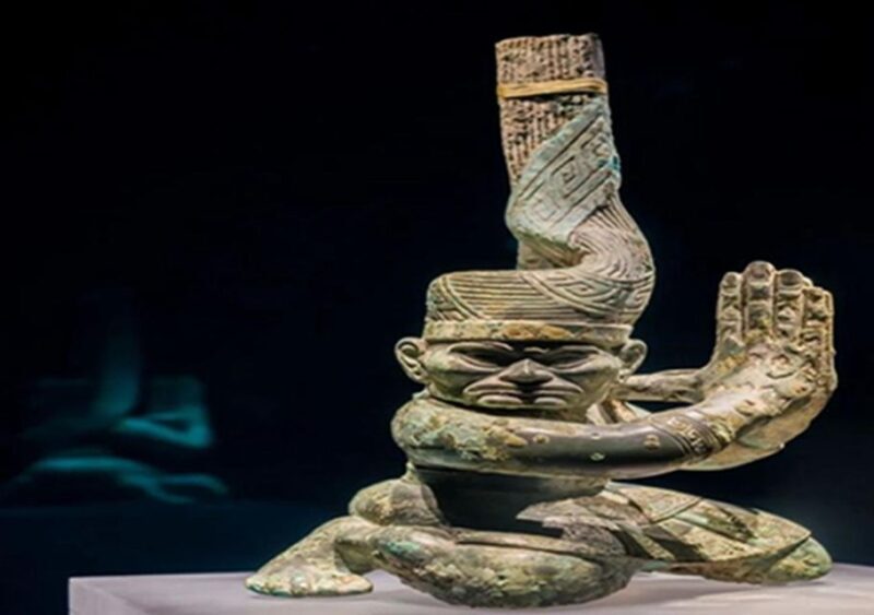 Sanxingdui Museum Small Group Tour with Optional Panda Base - FAQ