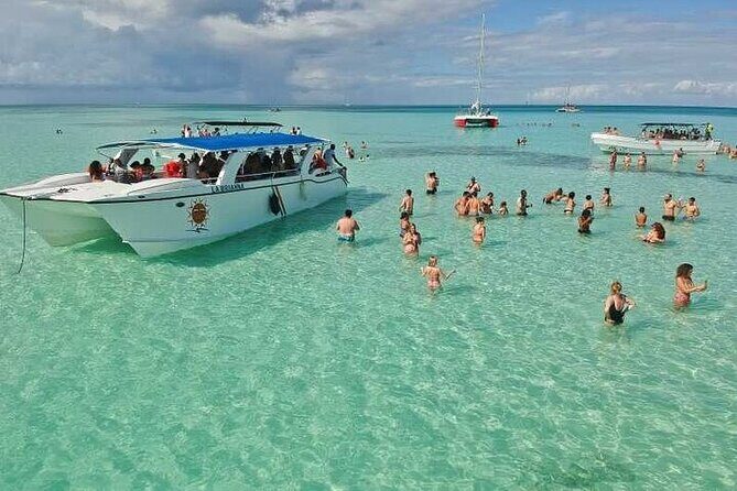 Saona Island from Punta Cana with Transportation and Lunch Included - Exploring Saona Island from Punta Cana: A Full-Day Adventure Worth Your Time