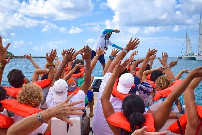 Saona island full day tours - catamarán party from santo domingo - A Deep Dive into the Experience