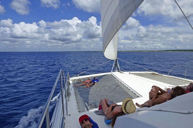 Saona Island small group and relax - luxury catamaran - FAQs