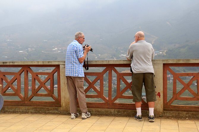 Sapa Easy Trekking Villages 2 days, 1 night: Meals, Local guide, 3 star hotels - The Sum Up