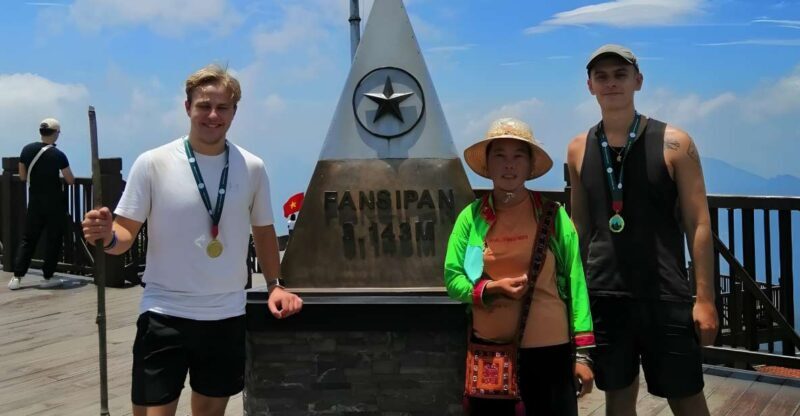 Sapa: Epic 1-Day Trek to Fansipan Mountain Peak - Reaching the Summit and Taking in the Views