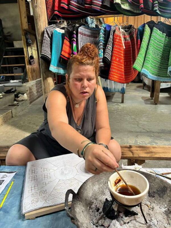 Sapa Hmong Batik Handicraft Workshop Private Tour - Exploring the Sapa Hmong Batik Handicraft Workshop: A Hands-On Journey into Culture and Craftsmanship