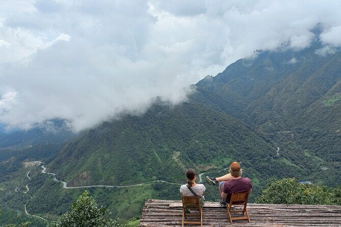 Sapa Trekking / Hiking through Sapa Valley with native Hmong - Key Points