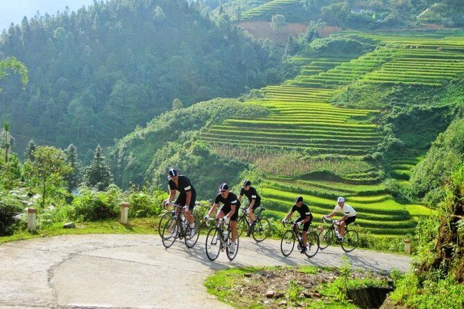 Sapa Valley Trek and Homestay - 3D2N Private Tour - Food and Accommodation