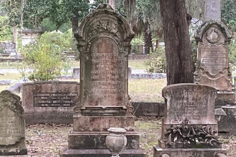Savannah: Bonaventure Cemetery Golf Cart Guided Tour - The Value of Guided Insight